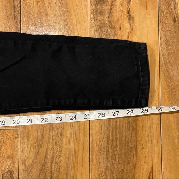 American eagle next level stretch black jeans, size 6 long - Picture 11 of 14